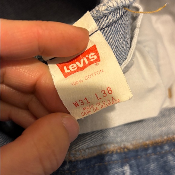 Vintage 501 Levi Jeans - Picture 6 of 8